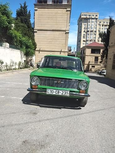vaz 2107 abilsofka: Satılır: Klassik VAZ 2101 “Jiquli” sedan Xüsusiyyətlər: - Kuzov: 4 — 4