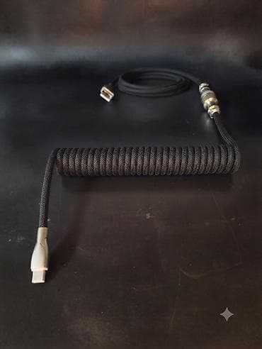 Musiqi alətləri: Məhsul: USB-A – USB-C koil (bükümlü) klaviatura/aksesuar kabeli — 4