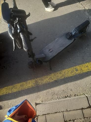 Velosipedlər: İşlənmiş Elektrik samokat > 12", 501 - 750 Vt, > 45 km/s, Ünvandan götürmə — 3