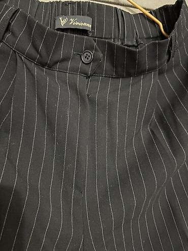 geyim desti: Vivienne qadın kostyum dəsti — qara rəngdə, incə ağ zolaqlı klassik — 4