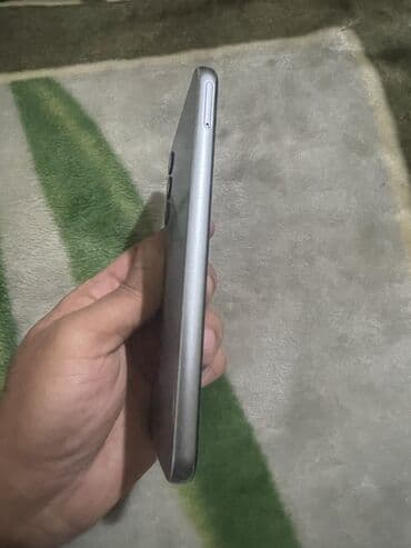 iphone 5s gold: Samsung Galaxy A24 4G, 128 ГБ, цвет - Серебристый, Отпечаток пальца — 2