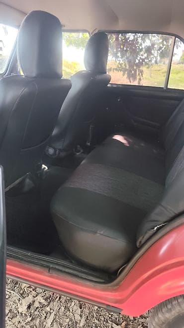 eleyus venera a: VAZ (LADA) 2106: 1.6 l | 2004 il 160000 km Sedan — 10