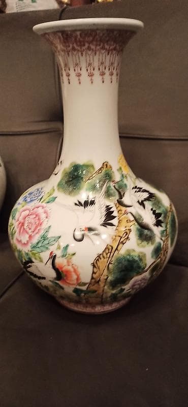 dekor ev: Bir vaza, Farfor — 1