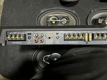 Hyundai: Avtomobil üçün tam audio paketi Tərkib: - Arxa polka üzərində 6 ədəd — 8