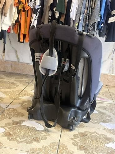 4 yas: HÜFFER uşaq avtomobil oturacağı - ISOFIX qoşulma sistemi: avtomobilə — 2