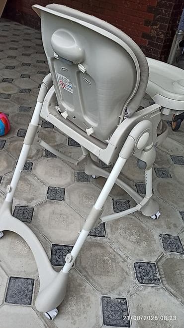 Yemək masaları, oturacaqları: Kidilo uşaq yemək stulu — çox səliqəli vəziyyətdə Kidilo firmasının — 2