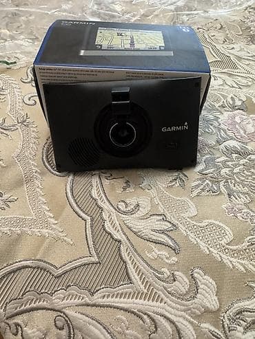 dinamik maşın: Garmin nüvi 2597LMT avtomobil naviqatoru + ön videoregistrator dəsti — 1