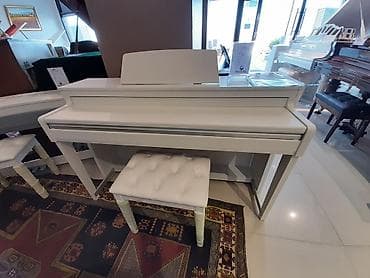 Medeli elektro piano.10% endirim bashladi. Akustik pianonun səslənməsi