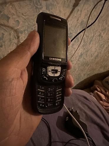 modem tp link: Samsung D500, rəng - Qara, Düyməli — 2