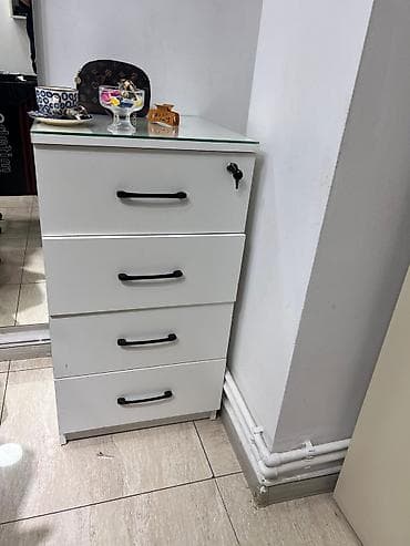 trimo mebel: Şəkildə görünən bütün salon malları satılır. ayrı ayrı qiymət üçün 055 — 6