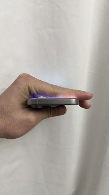 iphine xs: IPhone 15 Pro, 128 GB, Gümüşü, Zəmanət, Simsiz şarj, Face ID — 6