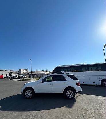 Mercedes-Benz M-Class: 3.5 l | 2006 il Ofrouder/SUV — 3