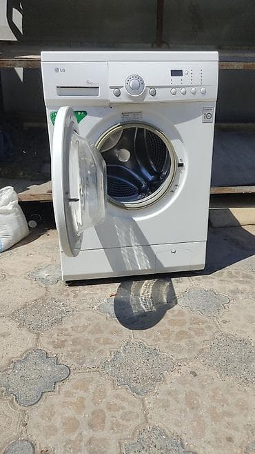 LG ön yükləməli paltaryuyan maşın - Yük tutumu: 5 kq (paneldə qeyd