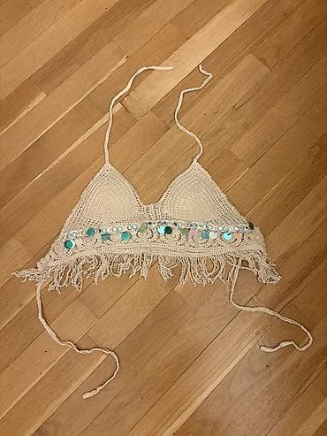 Top deniz ucun
7 manat