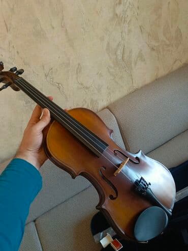 rus dili metodik vesait 7: Səliqəli vəziyyətdə olan 4/4 ölçülü skripka satılır. Səsi təmiz — 1