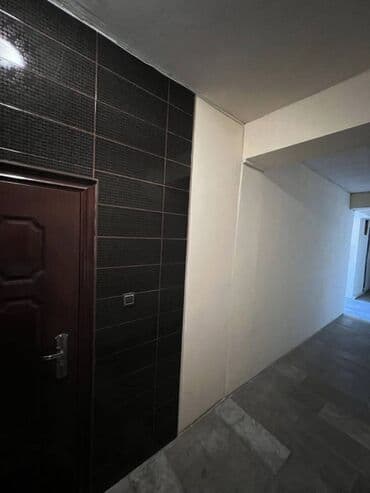 9 ci mikrorayon satilan evler: 2 otaqlı, Yeni tikili, 90 kv. m — 23