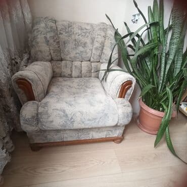 Masalar və oturacaqlar: İşlənmiş, Di̇van-kravat, 2 kreslo, Divan, Bazalı, Açılan — 13