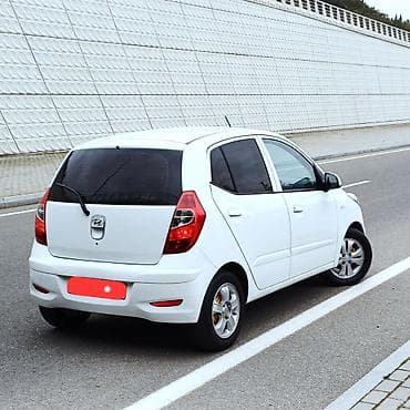 2107 oturacaq: Hyundai i10: 1.2 l | 2012 il Hetçbek — 3