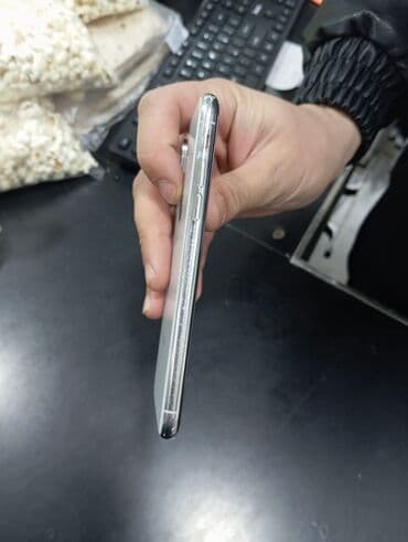 xiaomi redmi 5 qiymeti: IPhone X, 64 GB, Ağ, Simsiz şarj — 3