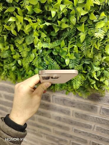 en ucuz apple macbook: IPhone 16 Pro Max, 256 GB, Desert Titanium, Zəmanət, Simsiz şarj, Face ID — 5