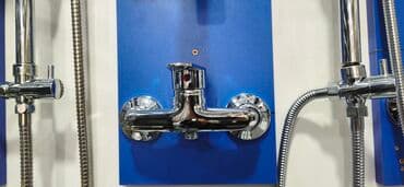 Qida məhsulları: Divar tipli qarışdırıcı kran - Material: parlaq xrom örtüklü metal — 1