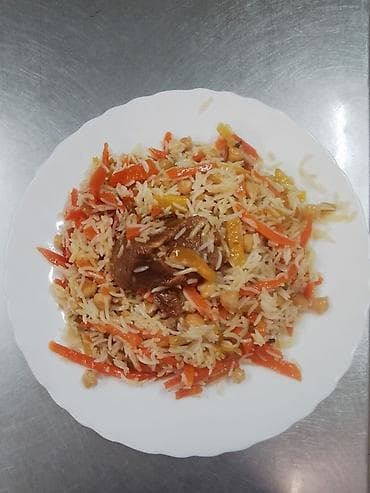 aşbaz iş: 35-yaşım var Pover işi axtarıram. Masqovada kafe sisteminde işləmişəm — 9