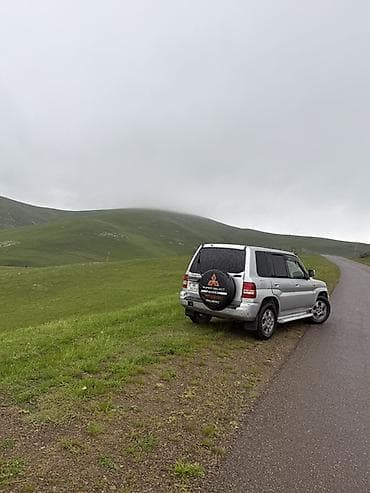 mitsubişi: Mitsubishi Pajero io 4WD – kompakt, çevik və dağ-yol şəraitinə uyğun — 2