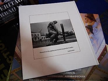 kitab sekili: Reza Deqatinin fotoları əsasında tərtib olunmuş kitab, fotoalbom — 6