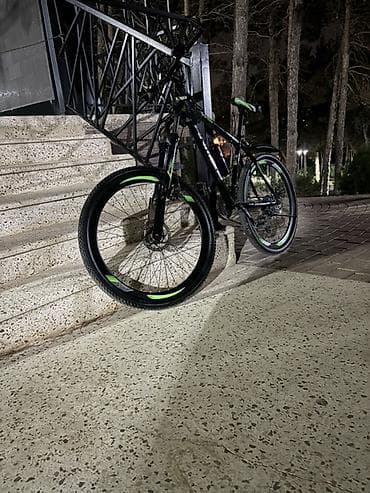 İncəsənət və kolleksiyalar: Salam — 1