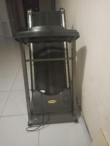 поясная машина бу: Facile elektrikli qaçış trenajoru - Konsolda 3 LED displey - 400 m — 5