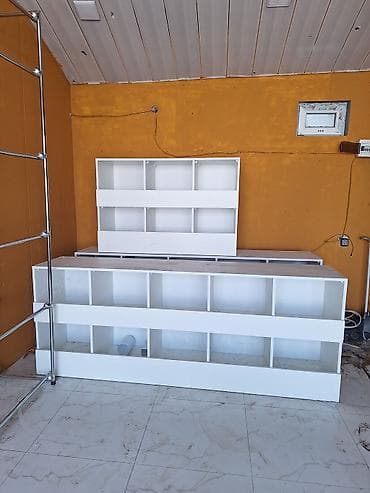 Mağaza üçün vitrin və rəf dəsti - Ağ rəngli vitrin/hesab masası — 9