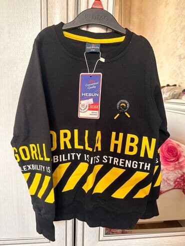 oglan usagi ucun kurtkalar: Yenidir. Cox yumusaqdir. 4-5 yas usaq ucun uygundur — 1