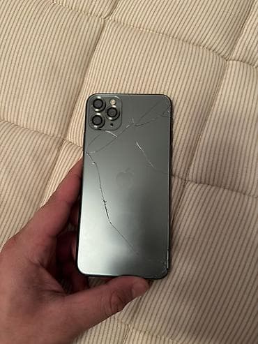 2 el telfonlar: IPhone 11 Pro, Space Gray, Qırıq — 3