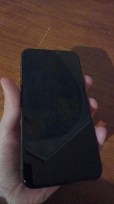 köhne telefonlar: IPhone X, Qara, Face ID — 2