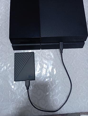 SALAM PS4 FAT HEÇ BİR PRABLEMİ YOXDUR 1TELABAYT YADDAŞ QARTI İKİ PULTU — 3