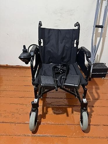 Digər tibbi məhsullar: Elektrikli əlil arabası - İdarəetmə: Sağ/döşəmə tərəfdə quraşdırılmış — 1