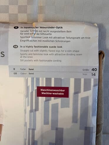 Toy paltarları və aksesuarları: Alman malı. Təzədir, birkaynan. Ölçülər: 38,40,44 — 3