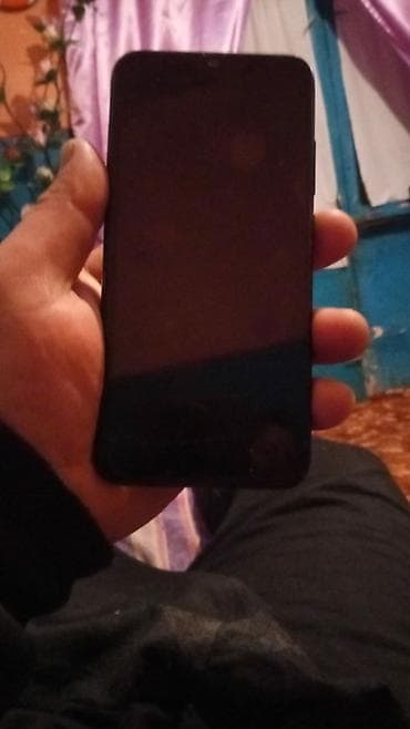 Tellefon satılır model redmi note. 8 qiymət 90 deyirəm. Regal allana