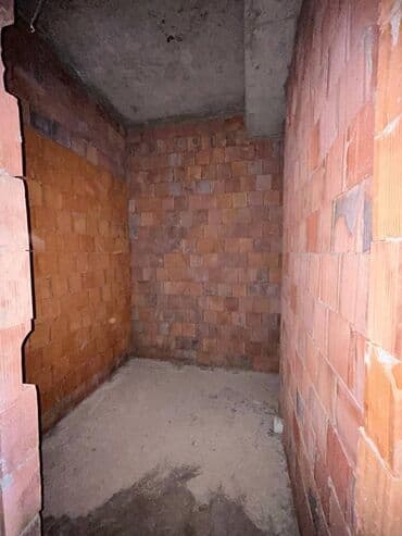 nerimanovda obyekt satilir: 4 otaqlı, Yeni tikili, 220 kv. m — 10