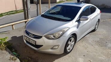 chevrolet malibu qiymeti: Hyundai Elantra: 1.8 l | 2011 il Sedan — 3