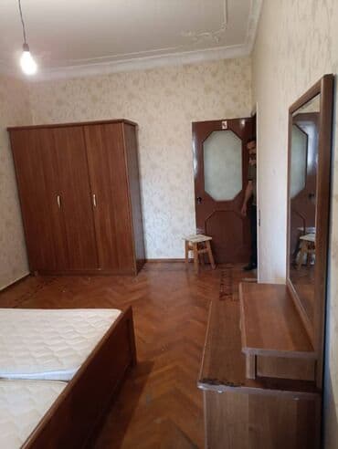 kiraye evler nesimi rayonu: Gənclik metrosunun yaxınlığında Ayna sultanova bizim marketə yaxın 9 — 2