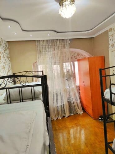 qutqaşınlı küçəsi: 📍 Ünvan: İçərişəhər metrosunun yaxınlığı, Təzə bəy hamamının yanı 🚇 — 8