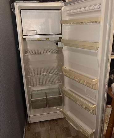 soyuducu mini: 1 qapılı Soyuducu Satılır, rəng - Bej — 1