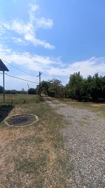 navastroykada satilan evler: 4 otaqlı, 3000 kv. m, Orta təmir — 10