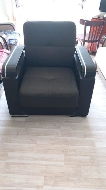 tek kreslo: Kreslo, Parça — 2