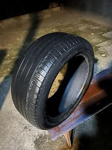 Salam aleykum 245/45 R18 amerikadan gelme tekerdi razmer biri ferqli — 1