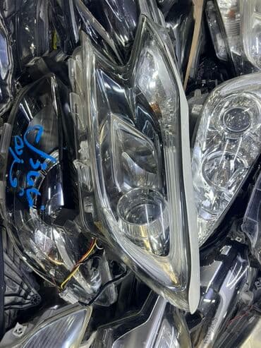 led işıqları: Komplekt, Yaxın və uzaq vuran işıqlar Toyota — 4