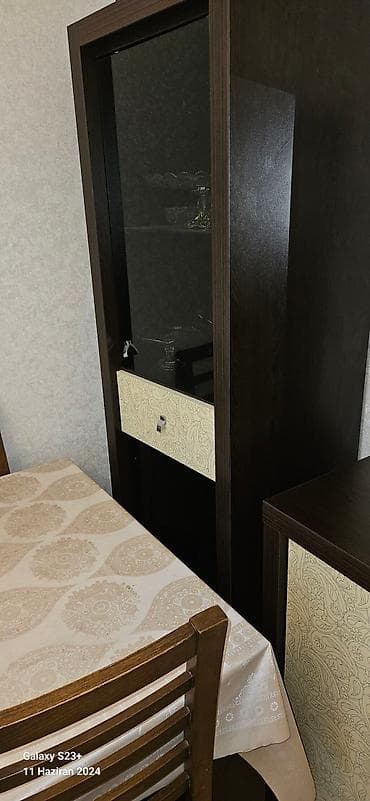 yumurta satisi: İşlənmiş, Komod — 4