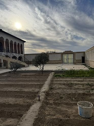 cicek qesebesinde torpaq: Satılır: Həyətyanı obyektli iki mərtəbəli geniş villa və təsərrüfat — 3