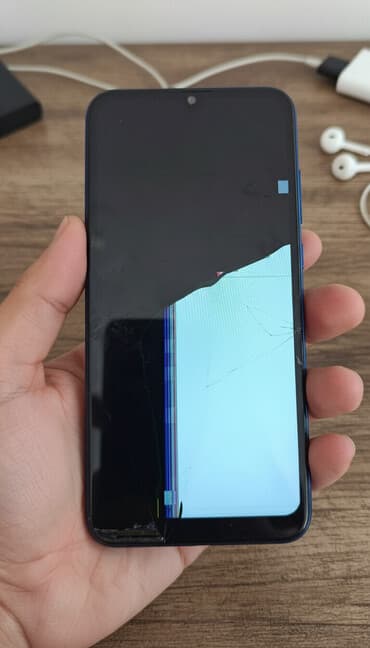 lg телевизор 82: Honor 10i, 128 ГБ, цвет - Голубой, Битый — 1